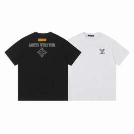 Picture of Louis Vuitton T Shirts Short _SKULVS-2XL3xtx26317872